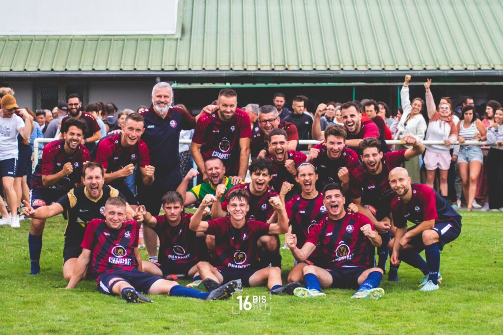 FC Mouchamps Rochetrejoux. Football. D1