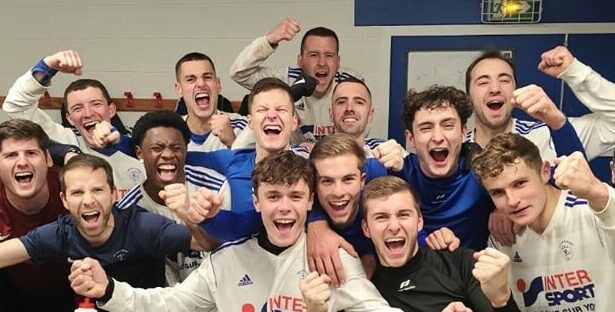 Saint-Denis-la-Chevasse. Football. D1