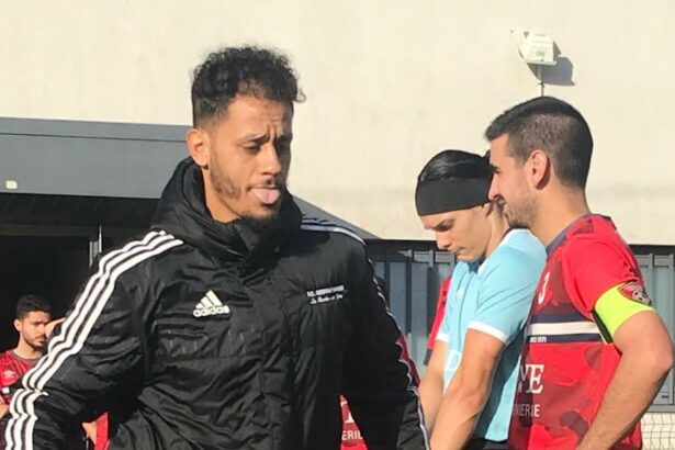 Khaled Bouhnouche. Les Robretières. Football. D1.