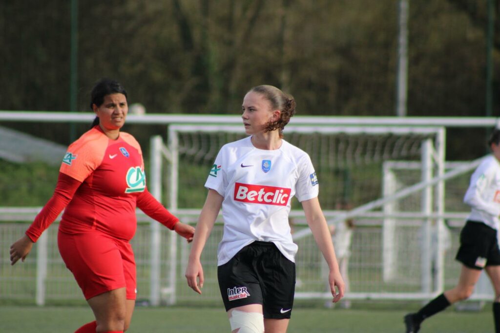 Juliette Daheron. Saint-Georges/Guyonnière. Football. Féminin. R1