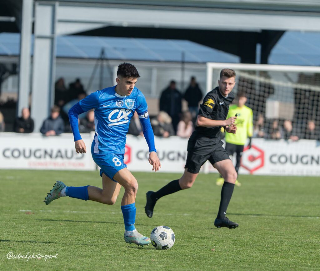 Enzo Rousselot. Vendée Poiré Football.