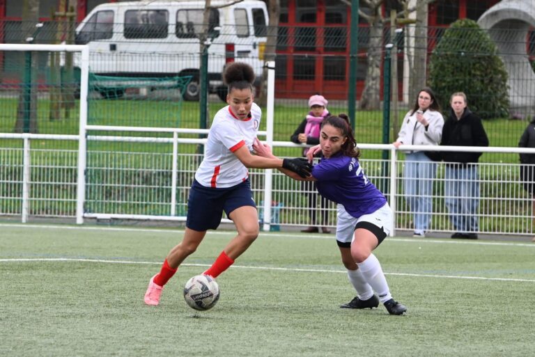 La Roche ESO. R1F. Football féminin.