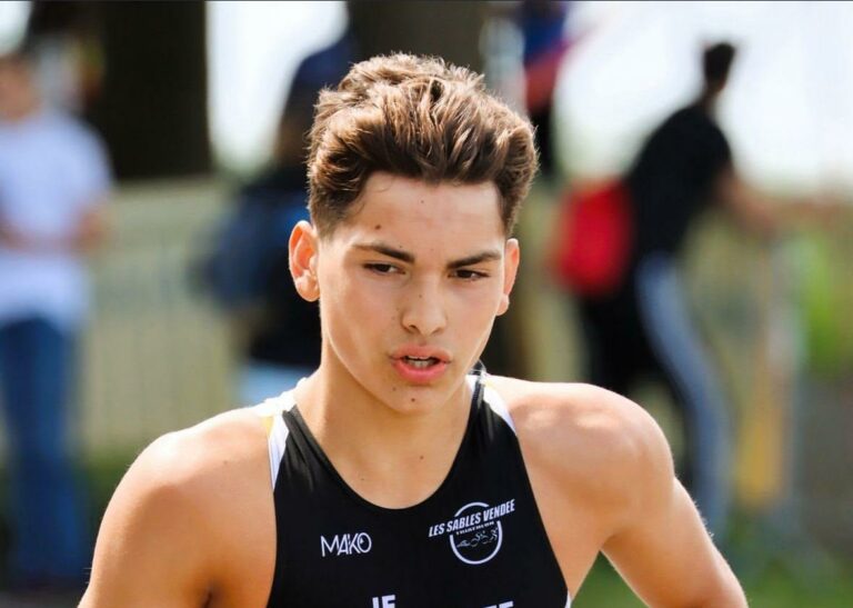 Nathan Fradin. Triathlon. Les Sables Vendée Triathlon.