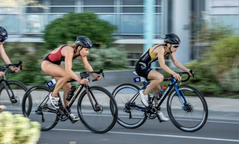 Jade Texier. Triathlon. Les Sables Vendée Triathlon.