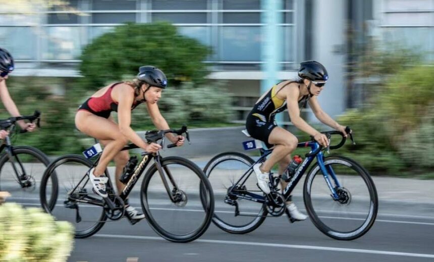 Jade Texier. Triathlon. Les Sables Vendée Triathlon.