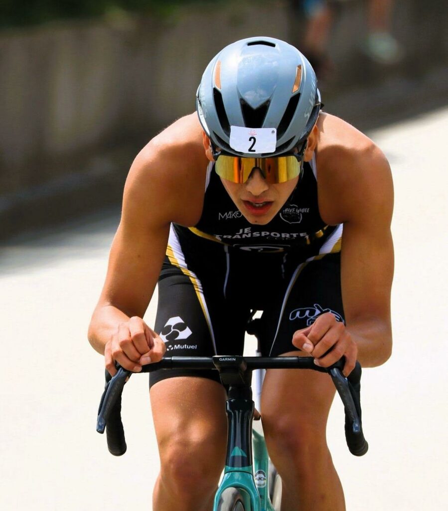 Nathan Fradin. Triathlon. Les Sables Vendée Triathlon.