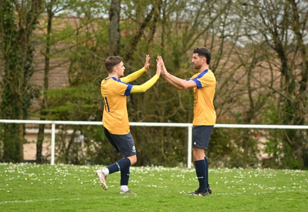 Rives de l'Yon. Football. D1.