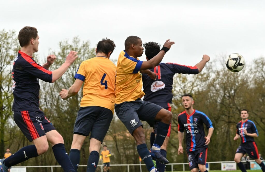 Rives de l'Yon. Football. D1.