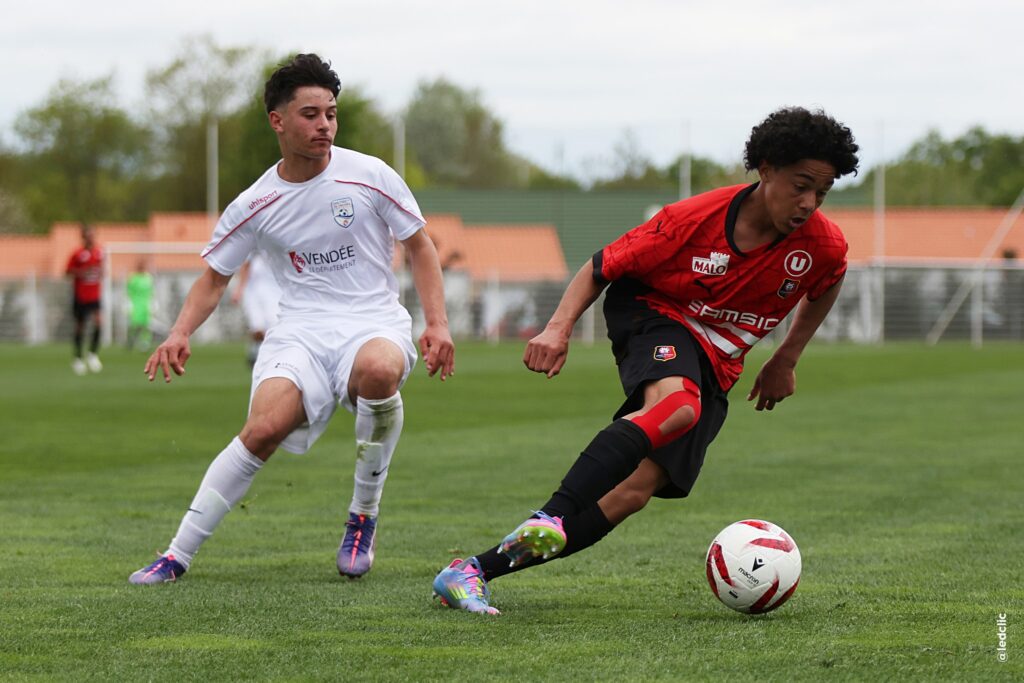 Sélection de Vendée U16. Mondial Football Montaigu. Stade Rennais.