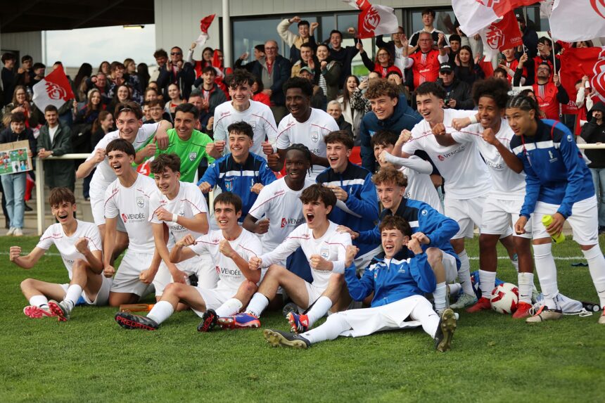 Sélection de Vendée U16. Mondial Football Montaigu. Stade Rennais.