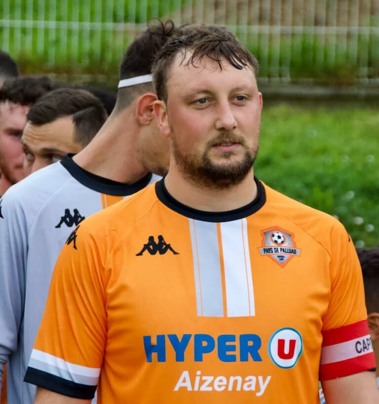 Adrien Duchesne. Pays de Palluau FC. Critérium de Vendée. 1/2 finale.