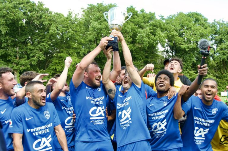 FC Pays de Palluau. Vainqueur : critérium de Vendée 2025.