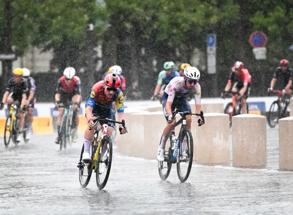 Jorgan Jégat. Révélation du Team TotalEnergies. Tour de France 2025. 10e. du classement général
