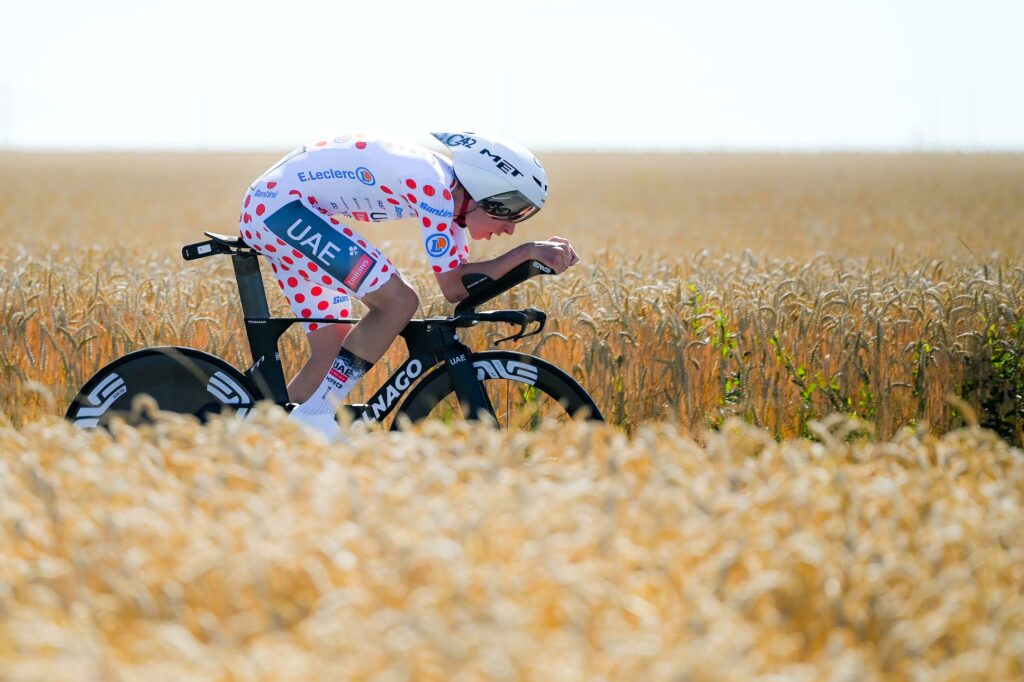 Tadej Pogačar. Maillot jaune à l'issue de l'étape 5. Contre-la-montre. Caen. Tour de France 2025