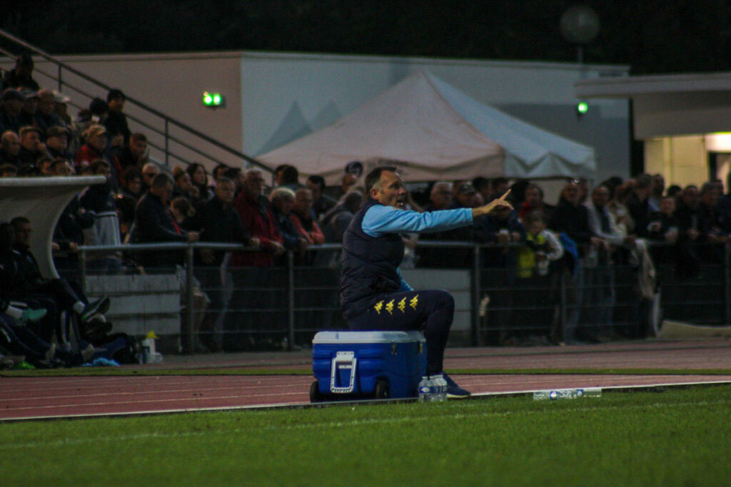 Benjamin Guillou. Entraineur avec Fred Reculeau du Vendée Foot Club de La Roche-sur-yon. 