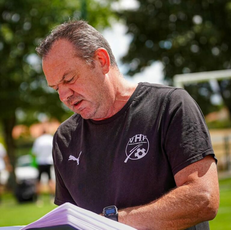 National 2. Laurent David. Le VHF en mode patron à Châteaubriant. Victoire 0-2