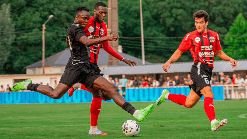 National 2. Le VHF en mode patron à Châteaubriant. Victoire 0-2