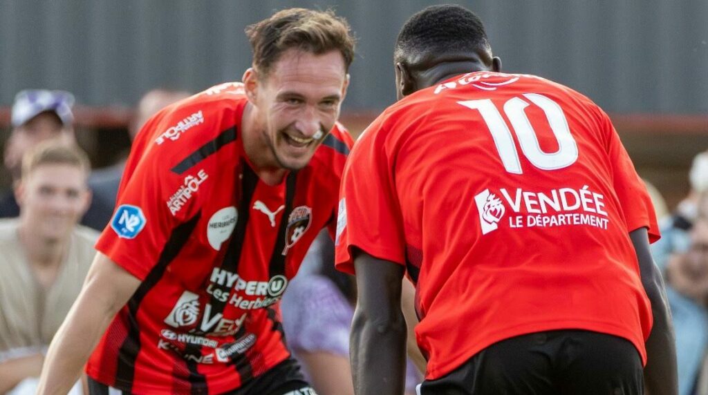 VHF. National 2 Jérémy Billy. Poitiers 1-1