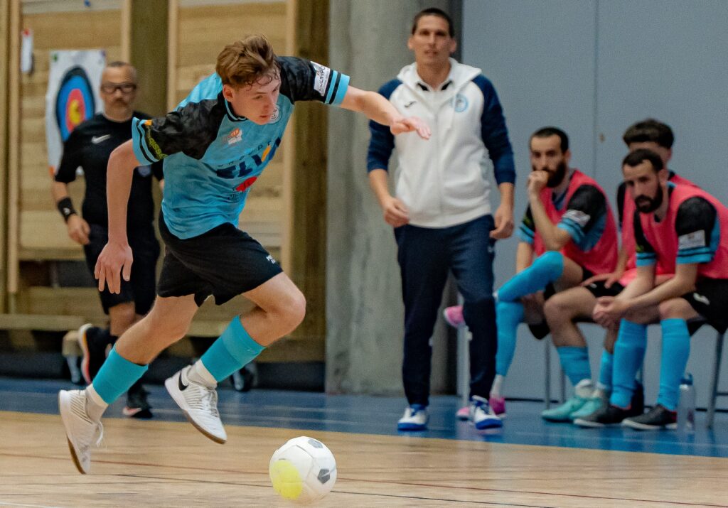 Maxime Éveillé. Montaigu Vendée Futsal. R1. Journée 1.