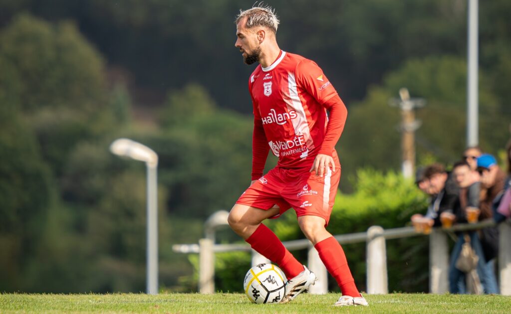 FC Challans. Leader National 3. Journée 4.