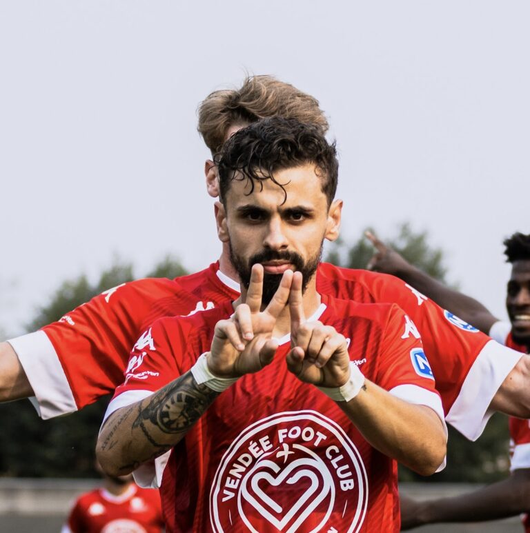 Alexis Araujo. Vendée Foot Club La Roche SY. National 2. Journée 4