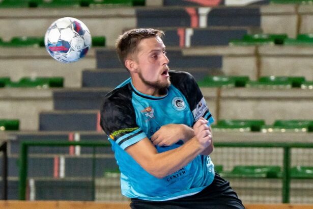 Montaigu Vendée Futsal. Régional 1. Journée 4. Laval FC2