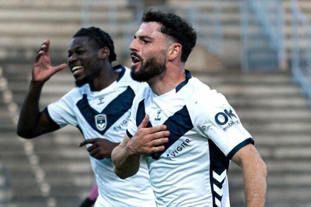 Matthieu Villette. Girondins de Bordeaux. VFC La Roche