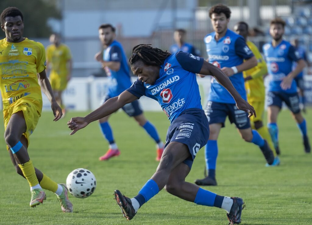 Djekou Bro. Vendée Poiré Football. National 3. Panazol