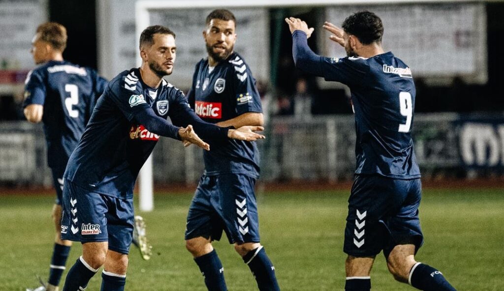 Matthieu Villette. Girondins de Bordeaux. VFC La Roche