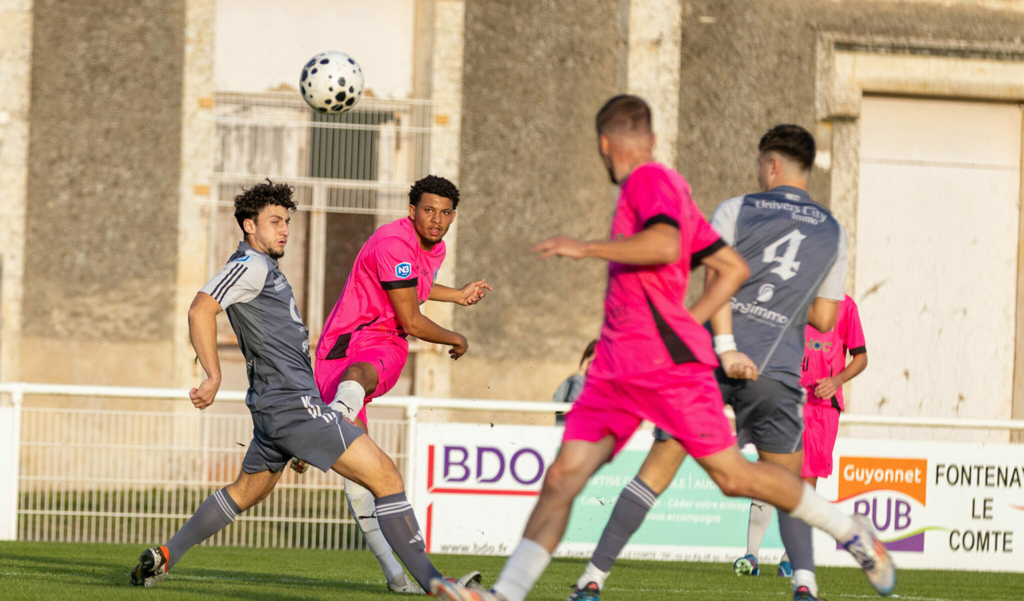 Vendée Fontenay Foot. Journée 6. Défaite contre Vertou.