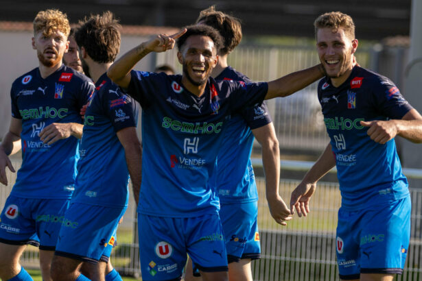 Joey Millimono. Vendée Fontenay Foot. National 3