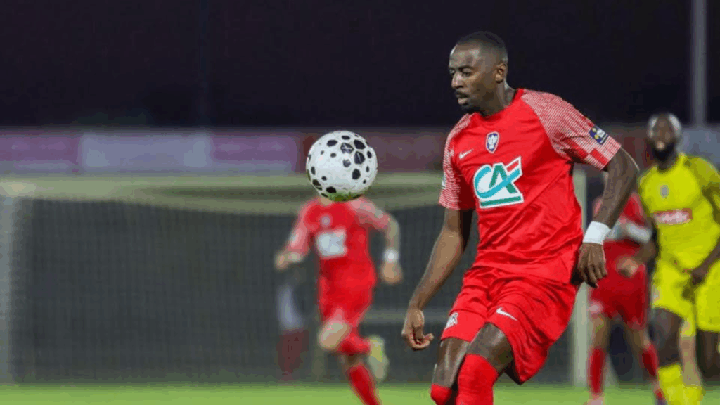 Vendée Foot Club. Coupe de France. 5-1 contre Saint-Philbert de Grand Lieu. Direction 6e tour.