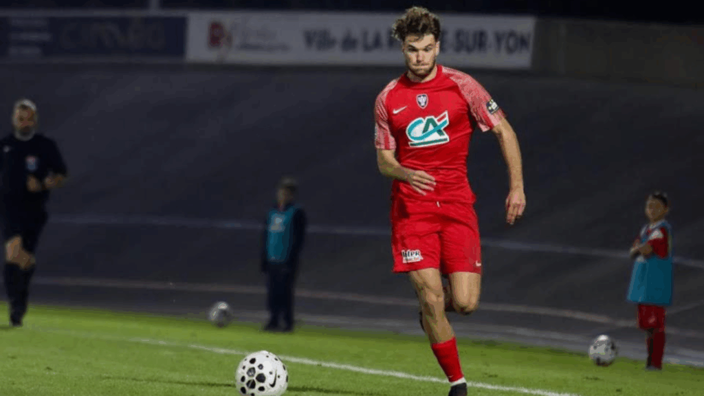 Vendée Foot Club. Coupe de France. 5-1 contre Saint-Philbert de Grand Lieu. Direction 6e tour.