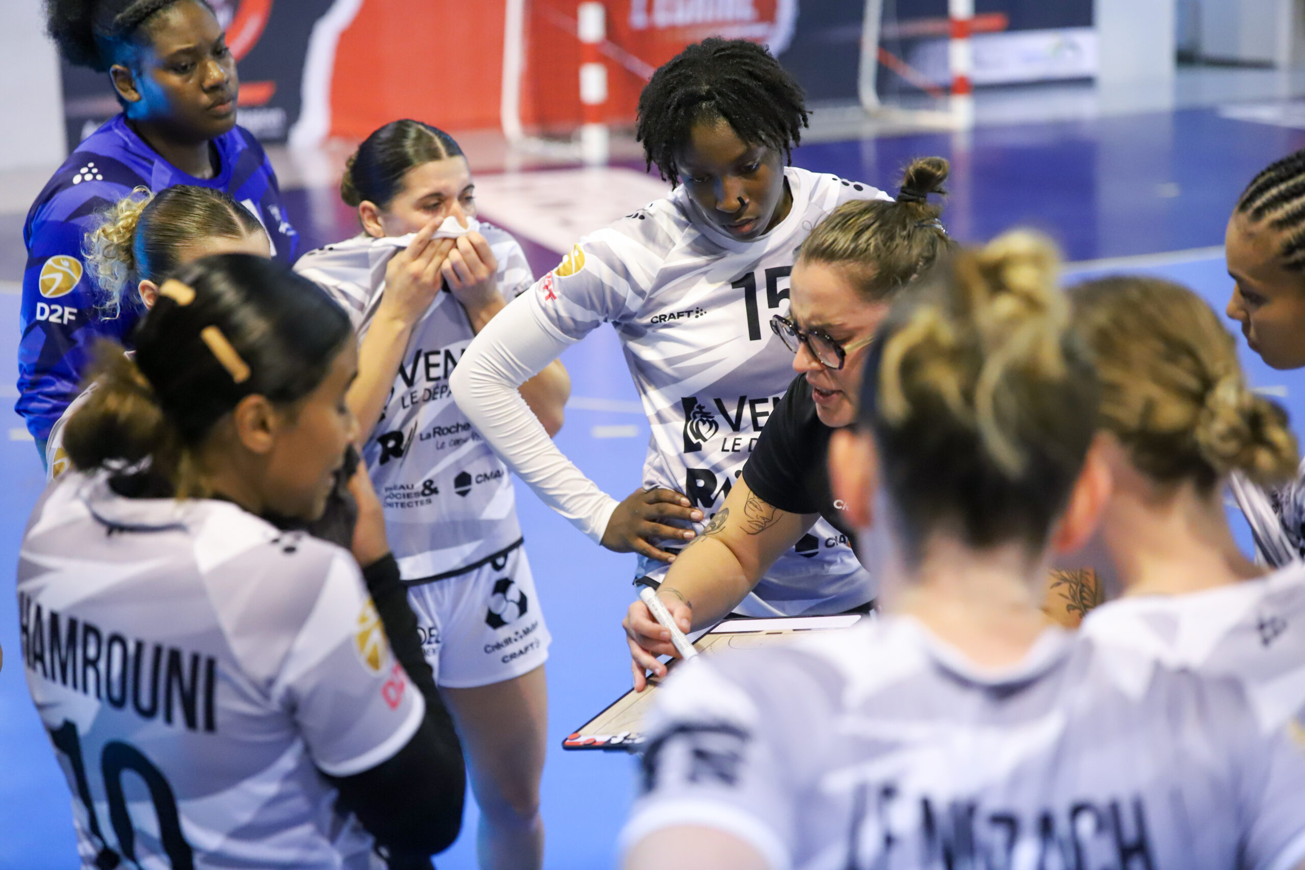 Roche Vendée Handball. D2 Féminine. Journée 5. Clermont Auvergne.