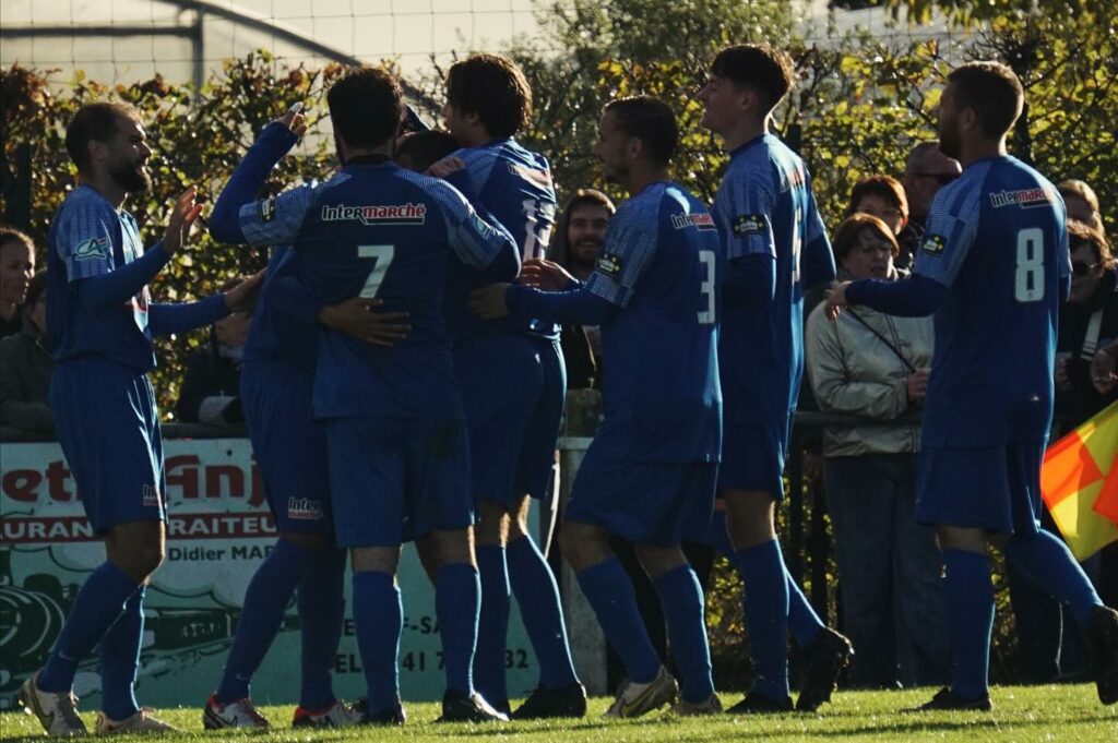 France Aizenay Football. Coupe de France. 7eme tour. ESTAC