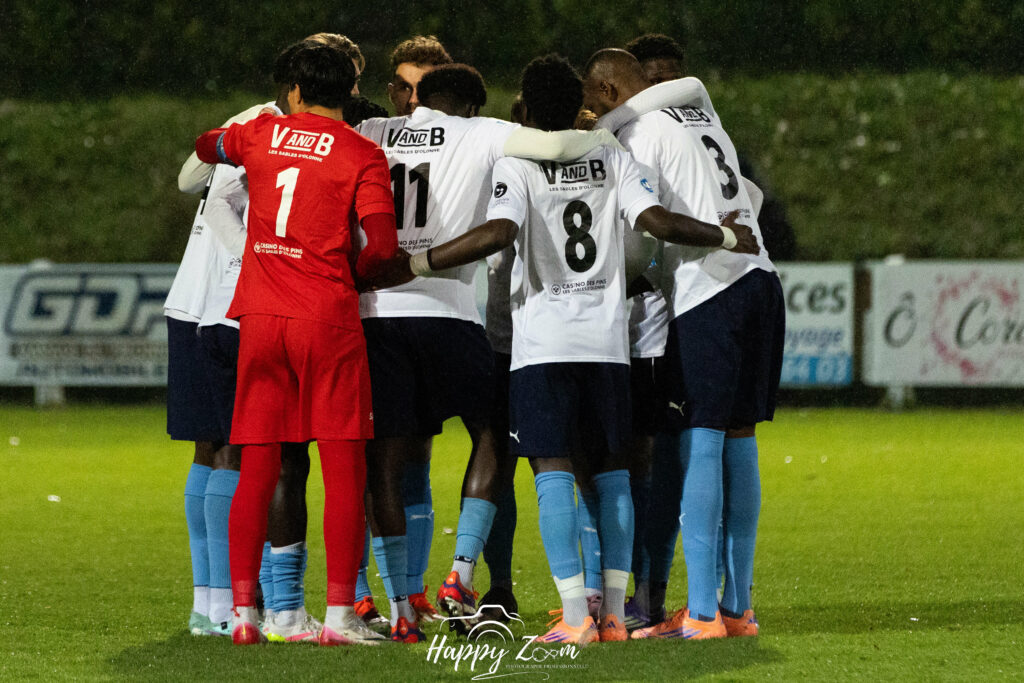 AS Châtaigneraie - Les Sables Vendée Football. Acte 9.