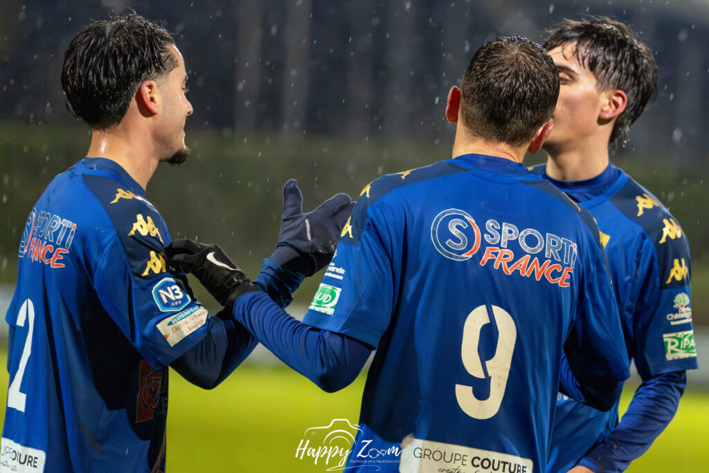 AS Châtaigneraie - Les Sables Vendée Football. Acte 9.