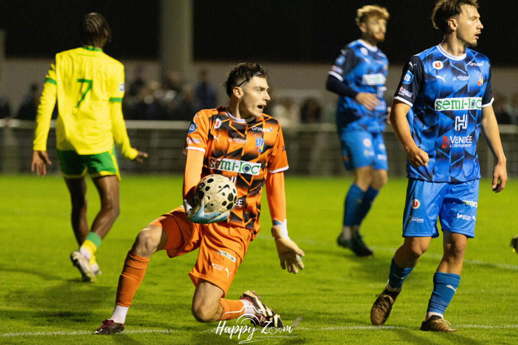 Noah Renou. Vendée Fontenay Foot. Coupe de France. 8ᵉ tour. Berrichonne Châteauroux.