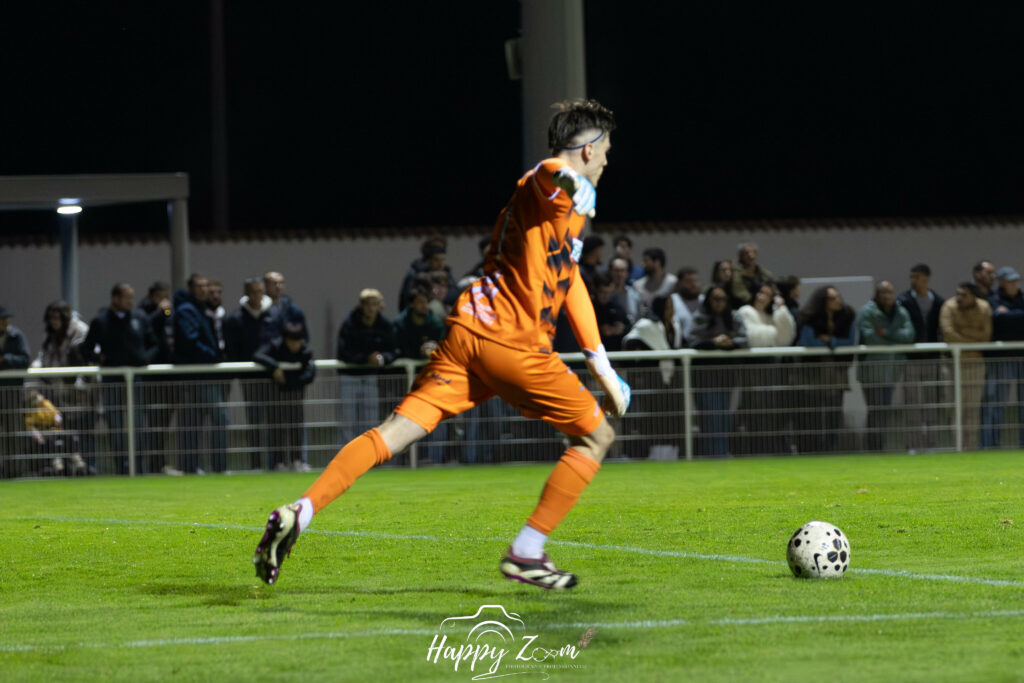 Noah Renou. Vendée Fontenay Foot. Coupe de France. 8ᵉ tour. Berrichonne Châteauroux.