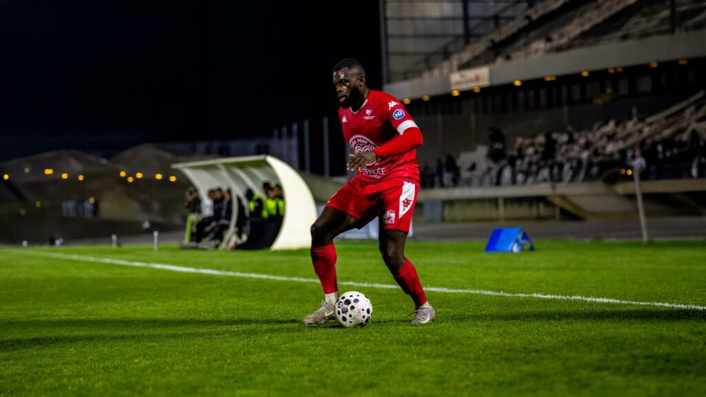 Moïse Mahop. VFC La Roche. Portrait.