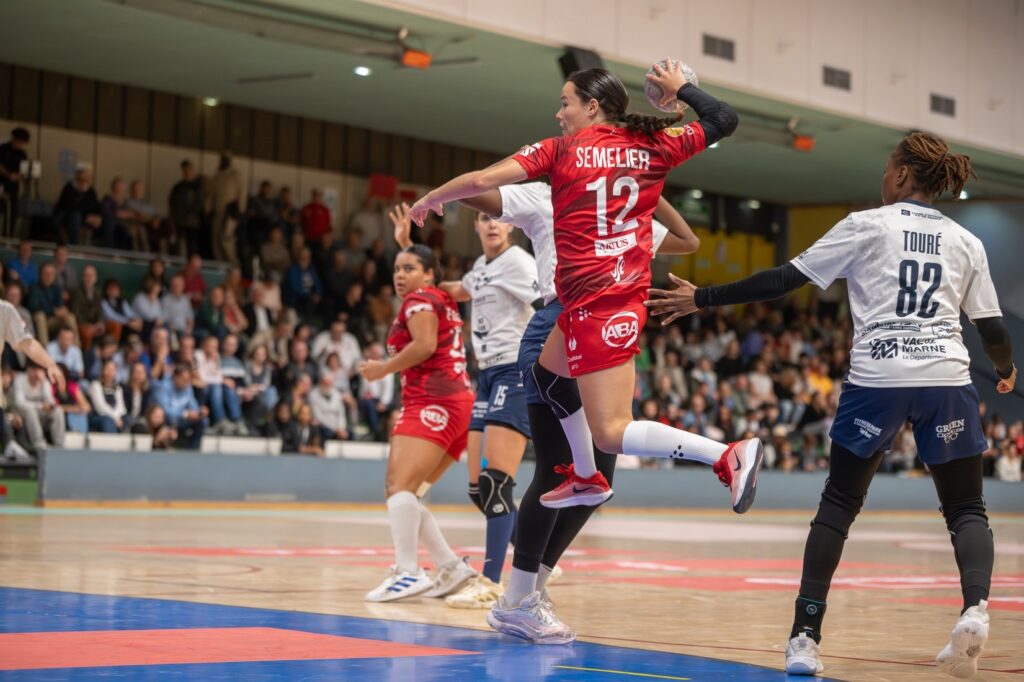 Roche Vendée Handball. D2F. Ophélie Charbonneau.