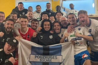 Pouzauges Bocage FC - Vendée Poiré Football. R1 Journée 10