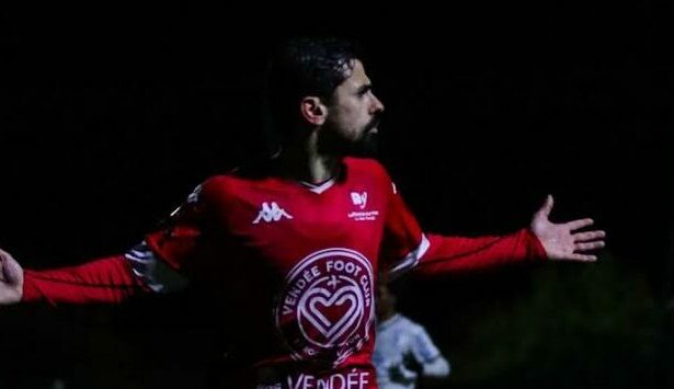 National 2. Journée 16. VFC et VHF