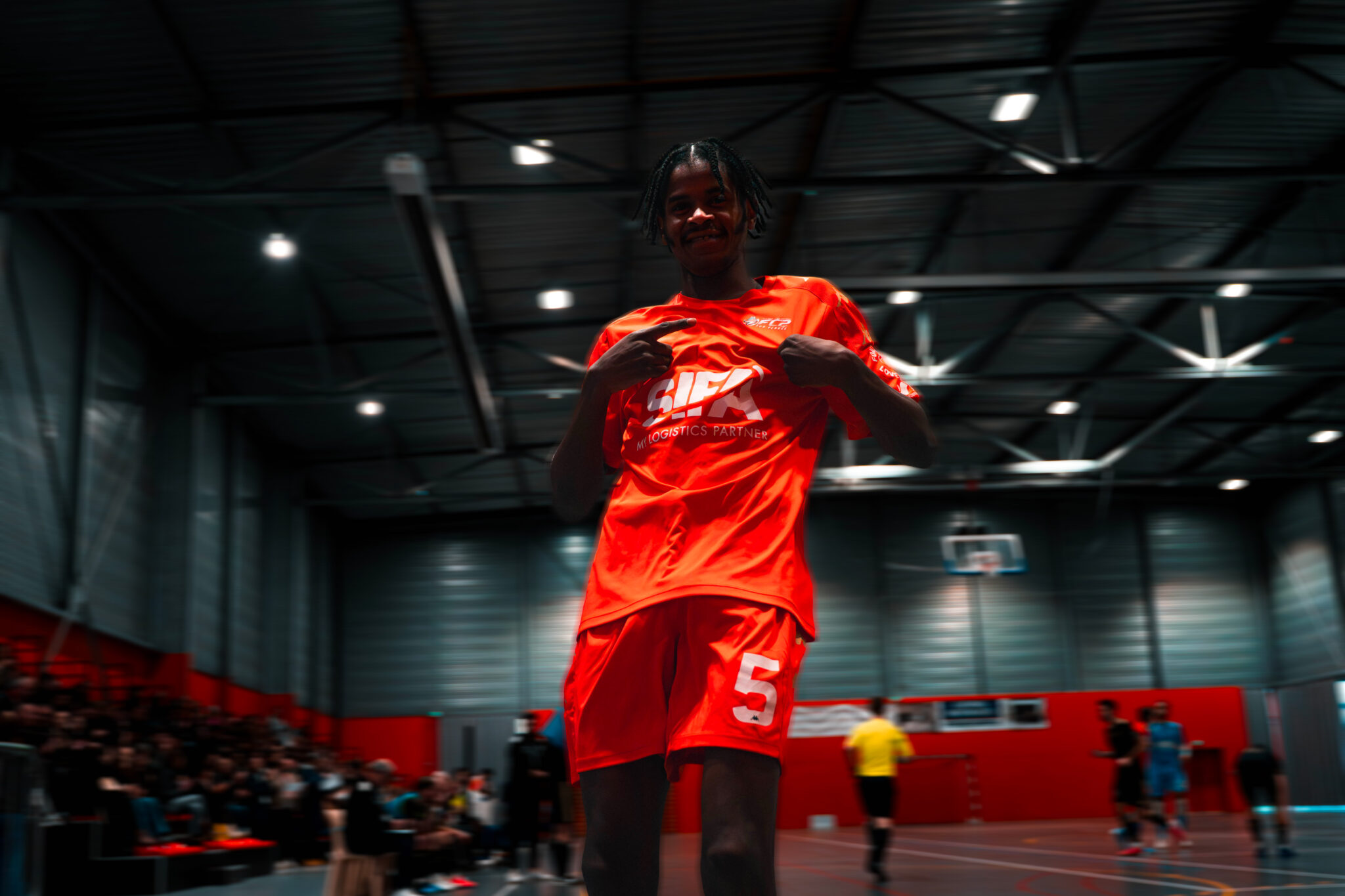 FC2 SV file en 16e de la coupe de France