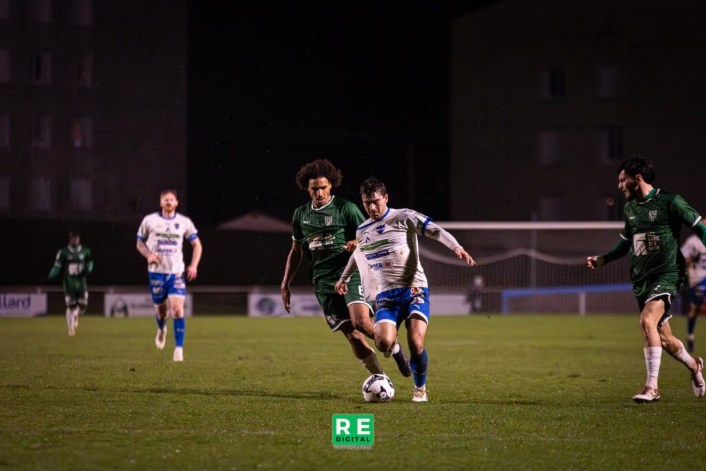 Régional 1. Saint-Nazaire - Pouzauges