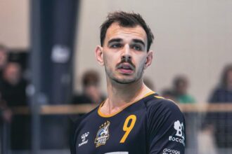 Pouzauges Vendée Handball. L'Antre de l'Étoile. Journée 13. Pau