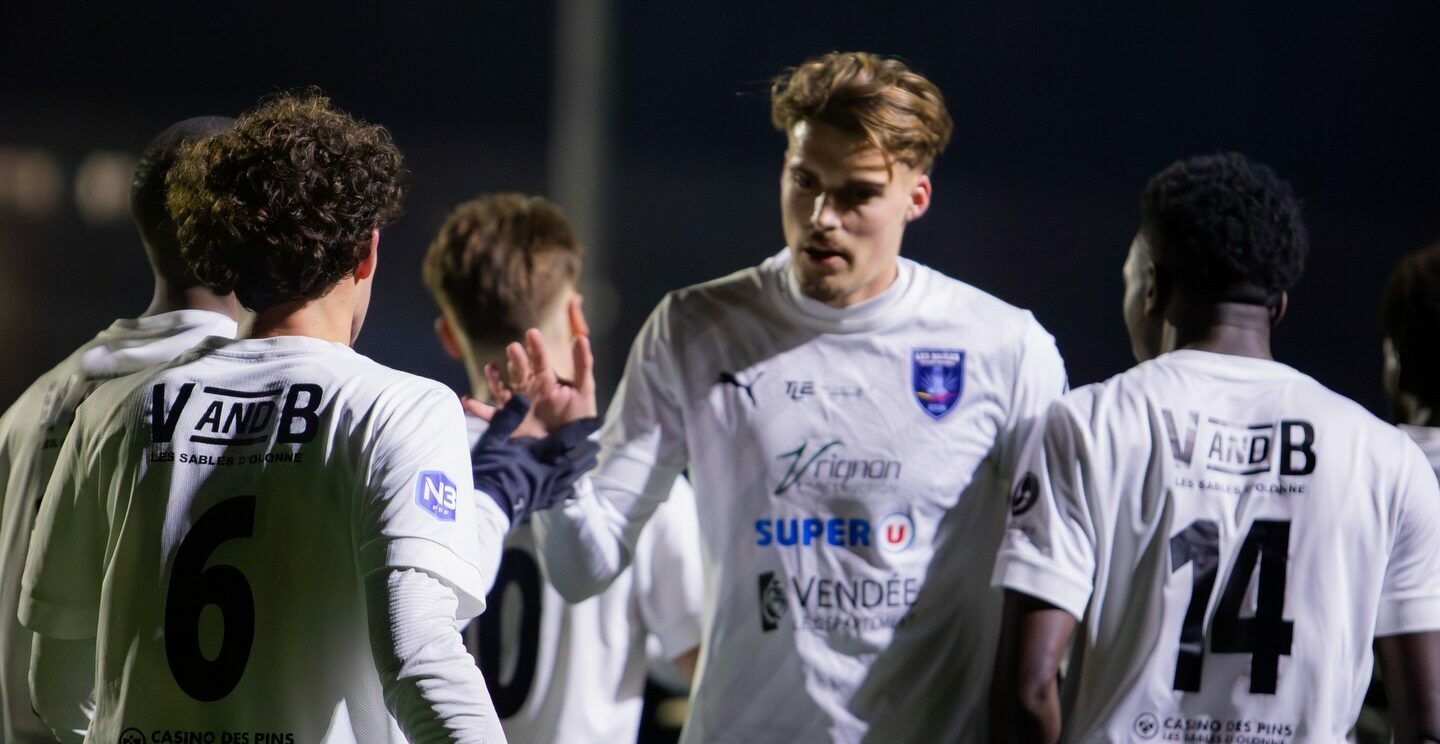National 3. Les Sables VF - FC Challans