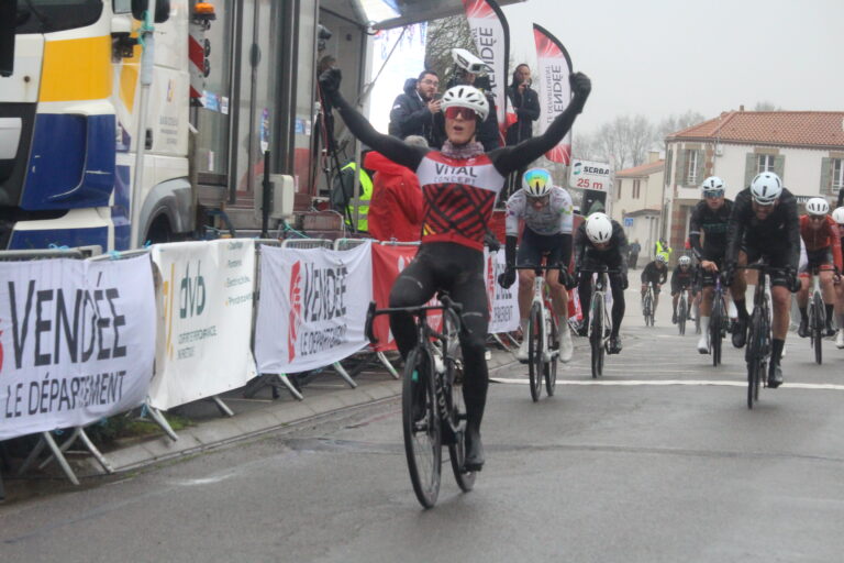Plages Vendéennes. Étape 3. Vendée U - Priméo Energie. Team LMP - La Roche Vendée Cyclisme