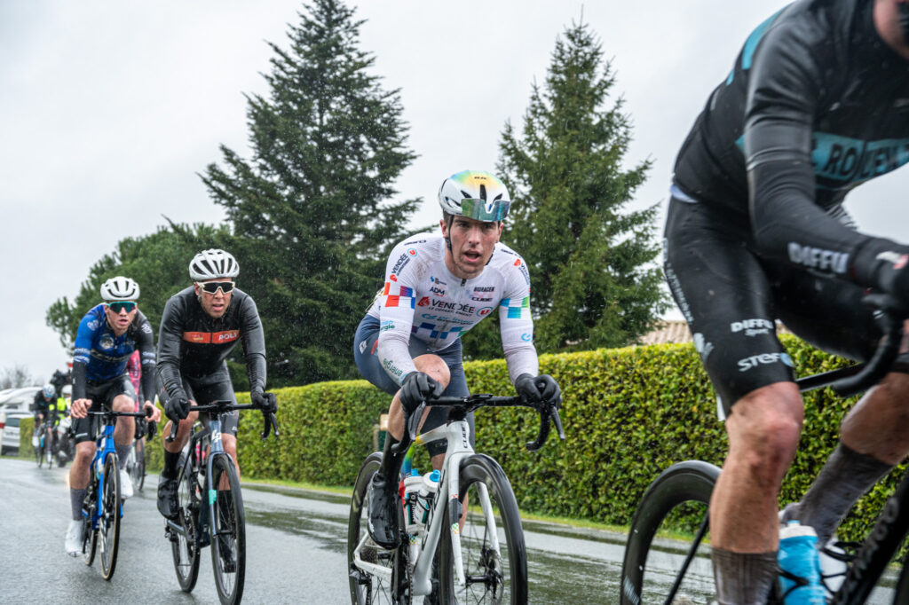 Plages vendéennes. Et1. Saint Fulgent.