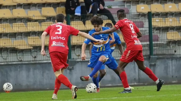 National 3. Journée 18. FC Challans.